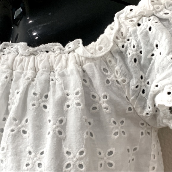 Eyelet Lace Peasant Top - Picture 2 of 3